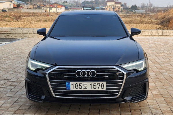2022 Audi A6 с пробегом 67 821 км