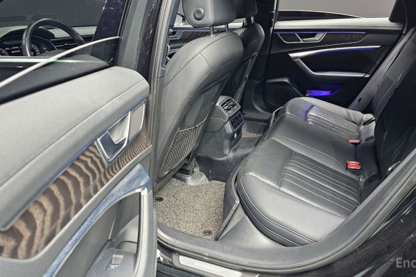 2020 Audi A6 с пробегом 77 079 км