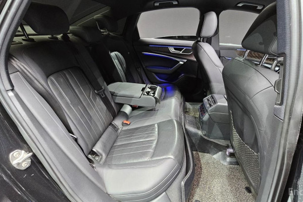 2020 Audi A6 с пробегом 77 079 км