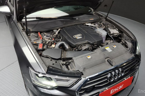 2022 Audi A6 с пробегом 52 621 км