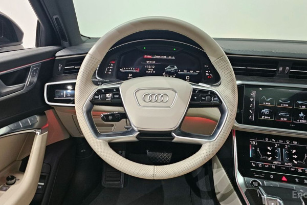 2023 Audi A6 с пробегом 45 109 км