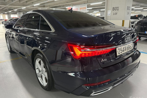 2020 Audi A6 с пробегом 42 577 км