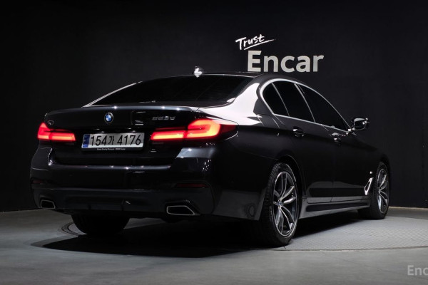 2023 BMW 5 серии с пробегом 28 469 км