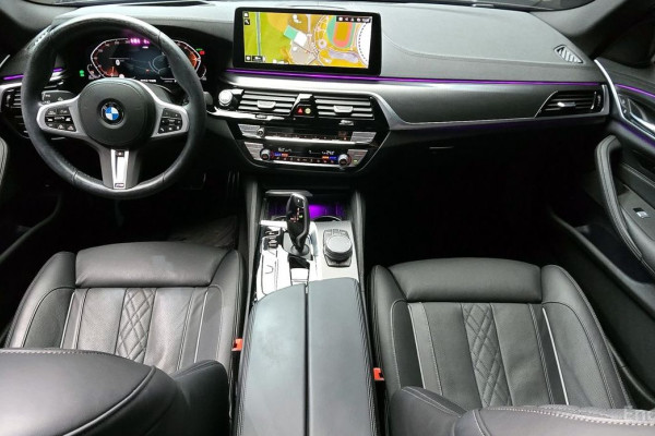 2023 BMW 5 серии с пробегом 28 469 км