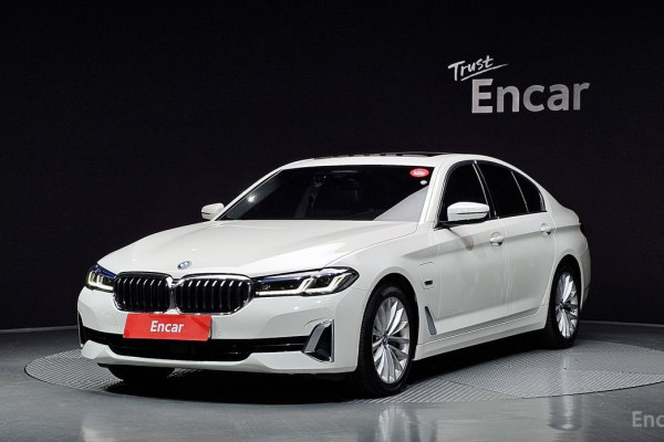 2022 BMW 5 серии с пробегом 74 682 км