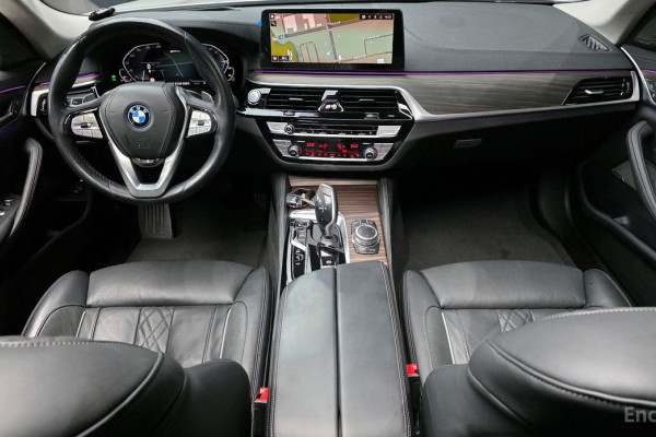 2022 BMW 5 серии с пробегом 74 682 км