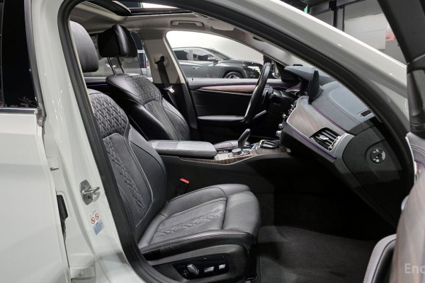 2022 BMW 5 серии с пробегом 74 682 км