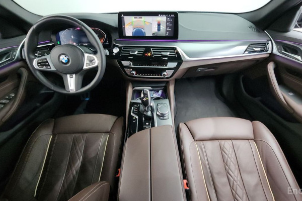 2023 BMW 5 серии с пробегом 29 208 км