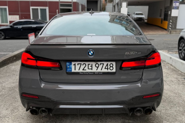 2022 BMW 5 серии с пробегом 56 000 км