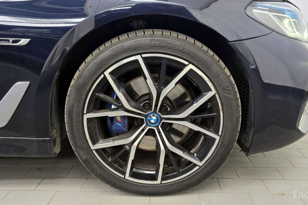 2022 BMW 5 серии с пробегом 65 680 км