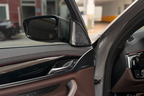 2022 BMW 5 серии с пробегом 56 000 км