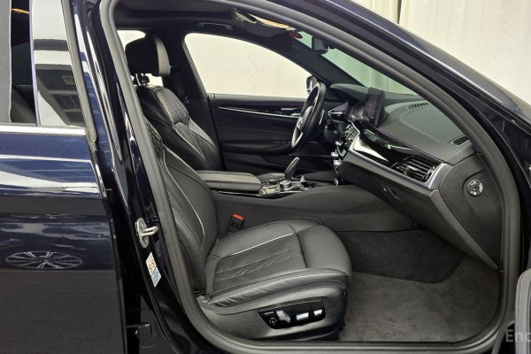 2022 BMW 5 серии с пробегом 65 680 км