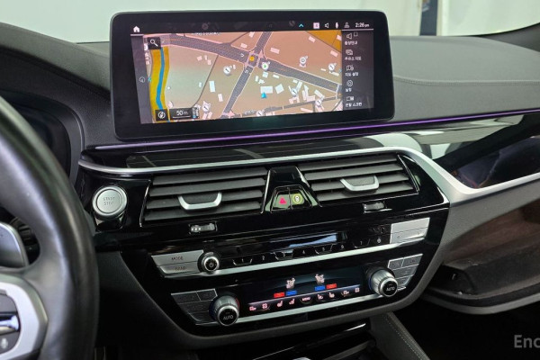 2022 BMW 5 серии с пробегом 65 680 км