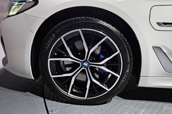 2022 BMW 5 серии с пробегом 86 152 км