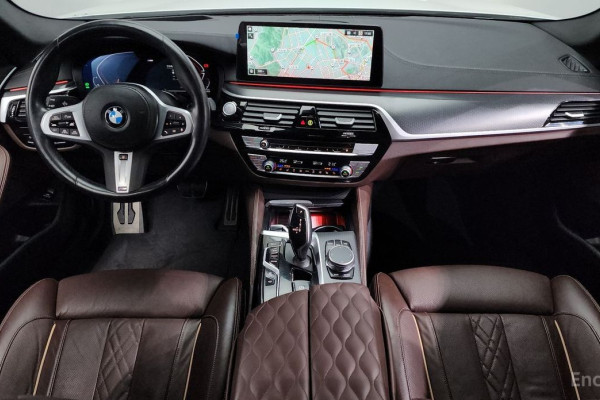 2023 BMW 5 серии с пробегом 68 988 км