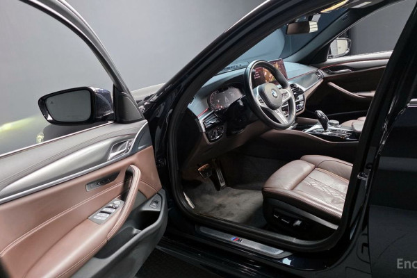 2022 BMW 5 серии с пробегом 46 244 км