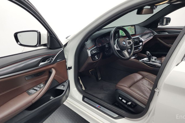 2023 BMW 5 серии с пробегом 68 988 км