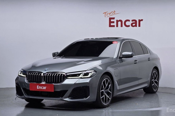 2022 BMW 5 серии с пробегом 59 580 км