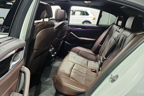 2022 BMW 5 серии с пробегом 86 152 км