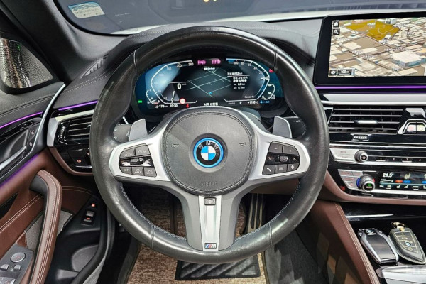 2022 BMW 5 серии с пробегом 86 152 км