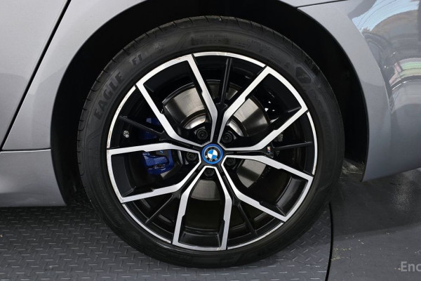 2022 BMW 5 серии с пробегом 59 580 км