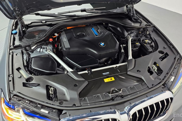 2022 BMW 5 серии с пробегом 59 580 км