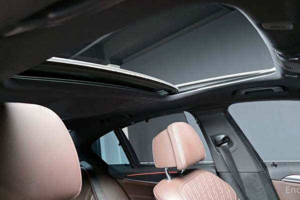 2022 BMW 5 серии с пробегом 46 244 км