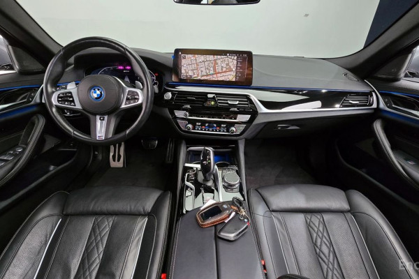 2022 BMW 5 серии с пробегом 59 580 км