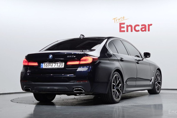 2022 BMW 5 серии с пробегом 53 965 км