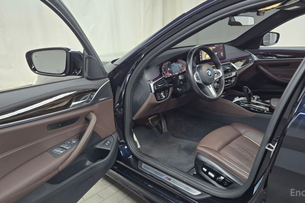 2022 BMW 5 серии с пробегом 84 936 км