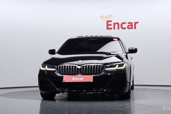 2022 BMW 5 серии с пробегом 53 965 км