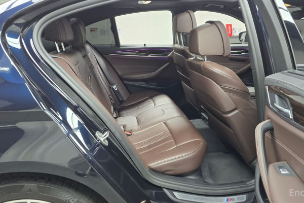 2022 BMW 5 серии с пробегом 84 936 км