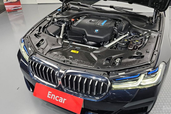 2022 BMW 5 серии с пробегом 53 965 км