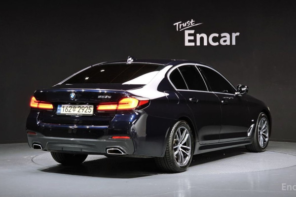 2022 BMW 5 серии с пробегом 63 105 км