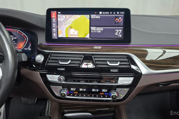 2022 BMW 5 серии с пробегом 84 936 км