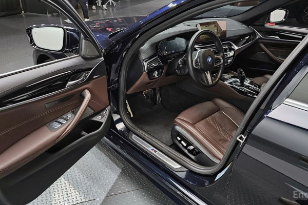 2022 BMW 5 серии с пробегом 53 965 км