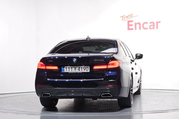 2022 BMW 5 серии с пробегом 80 519 км