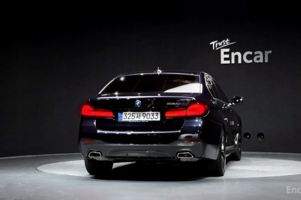 2022 BMW 5 серии с пробегом 7 420 км