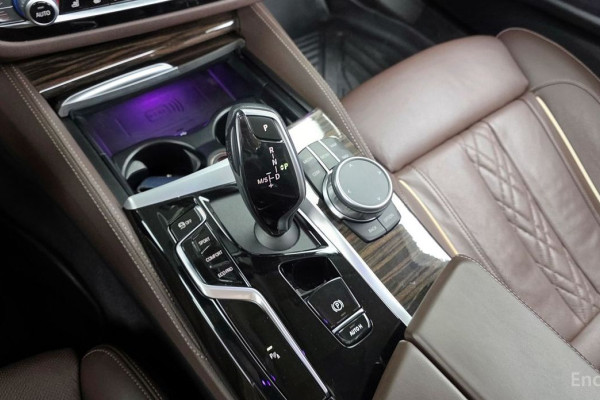 2022 BMW 5 серии с пробегом 57 679 км