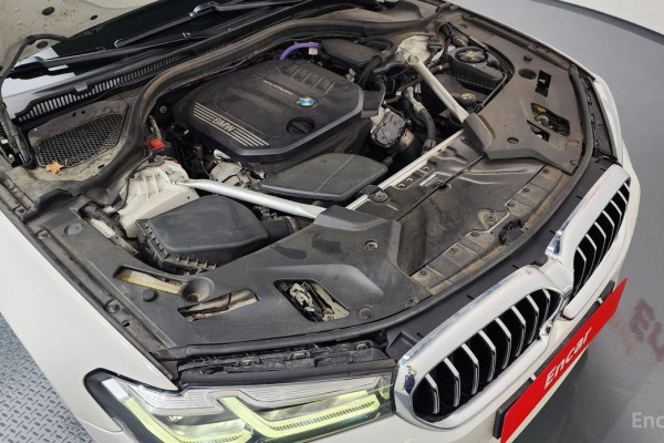 2022 BMW 5 серии с пробегом 97 445 км