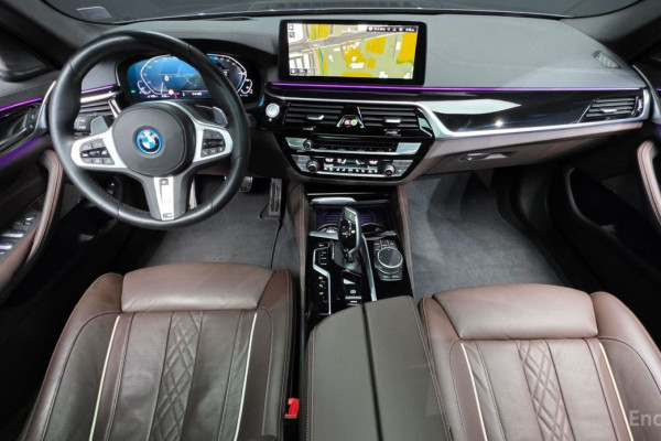 2022 BMW 5 серии с пробегом 7 420 км