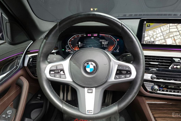 2022 BMW 5 серии с пробегом 63 105 км