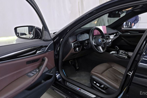 2022 BMW 5 серии с пробегом 78 940 км