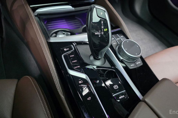 2022 BMW 5 серии с пробегом 7 420 км