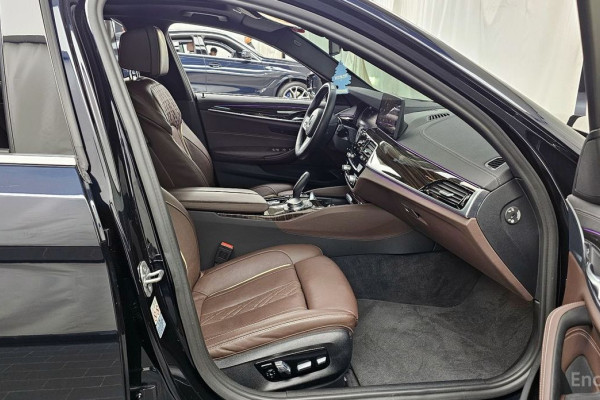 2022 BMW 5 серии с пробегом 80 519 км