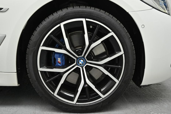 2022 BMW 5 серии с пробегом 52 893 км