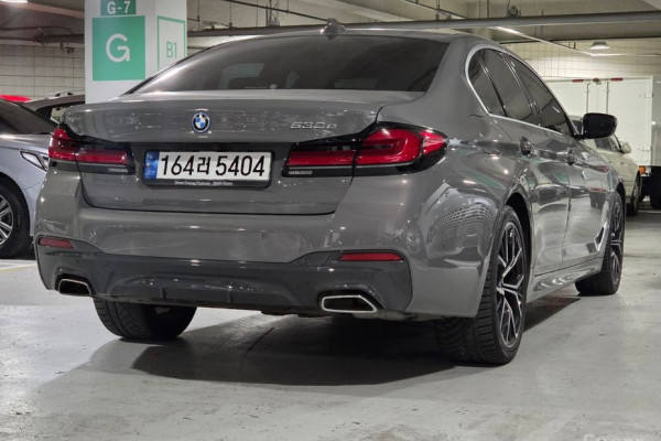 2022 BMW 5 серии с пробегом 77 622 км