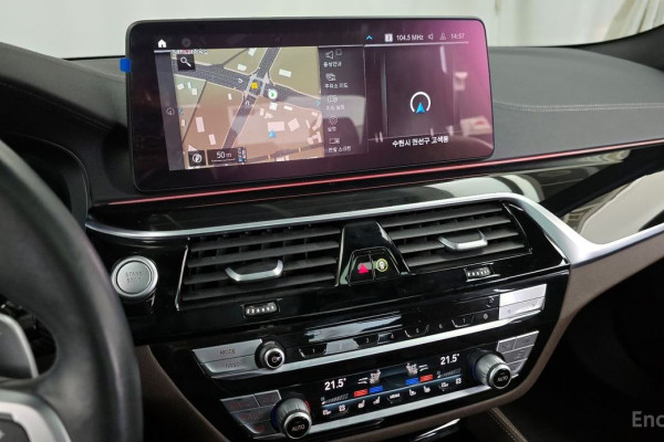 2022 BMW 5 серии с пробегом 78 940 км