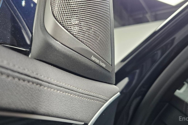 2022 BMW 5 серии с пробегом 45 939 км