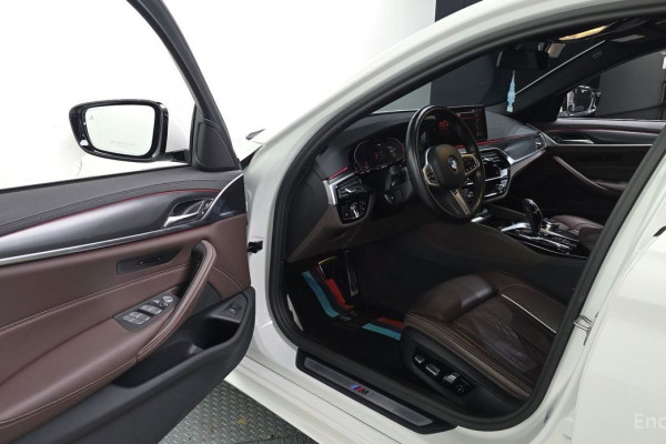 2023 BMW 5 серии с пробегом 62 639 км